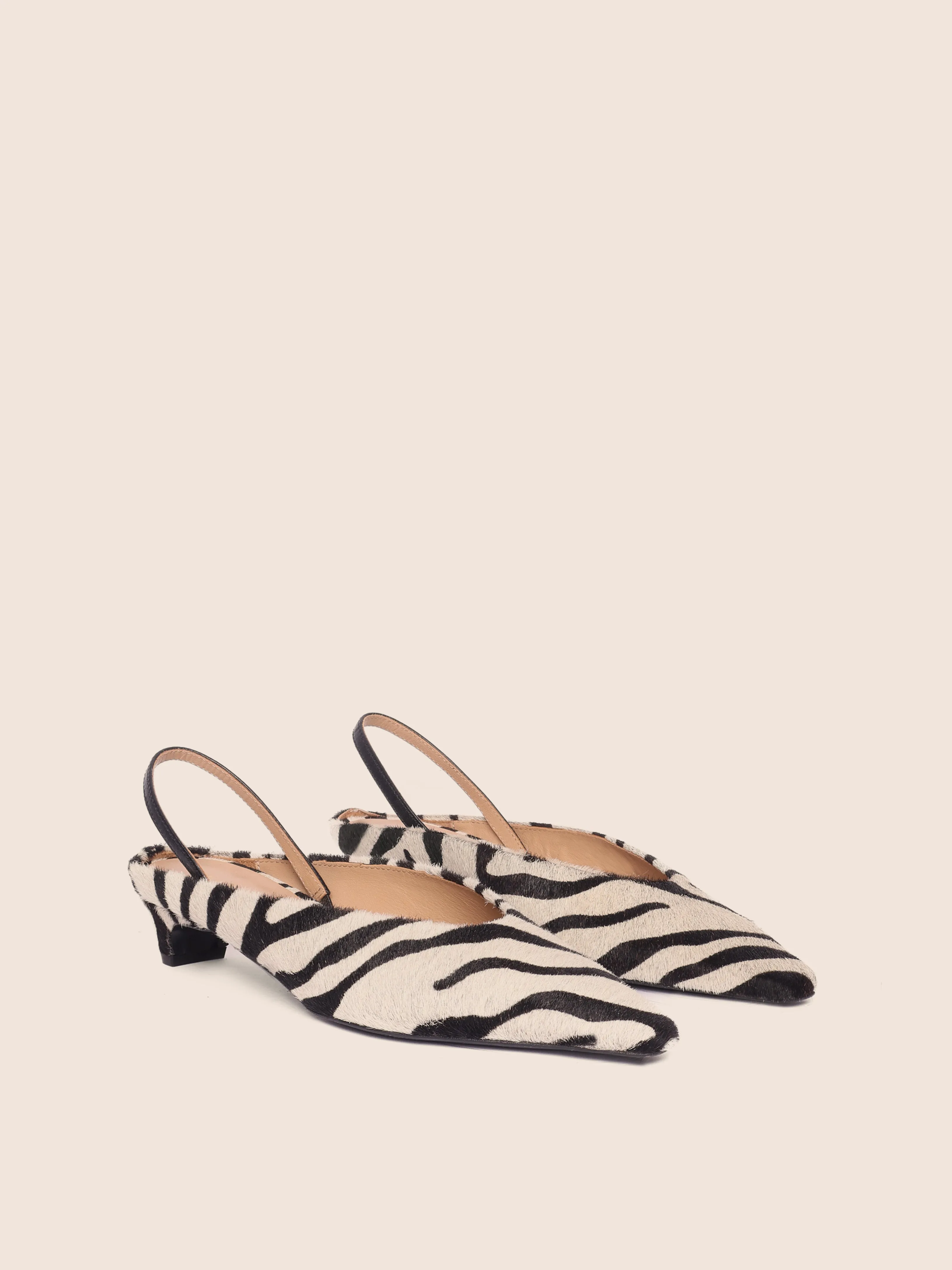 Breath Easy Style Functional Design Floresta Zebra Pump