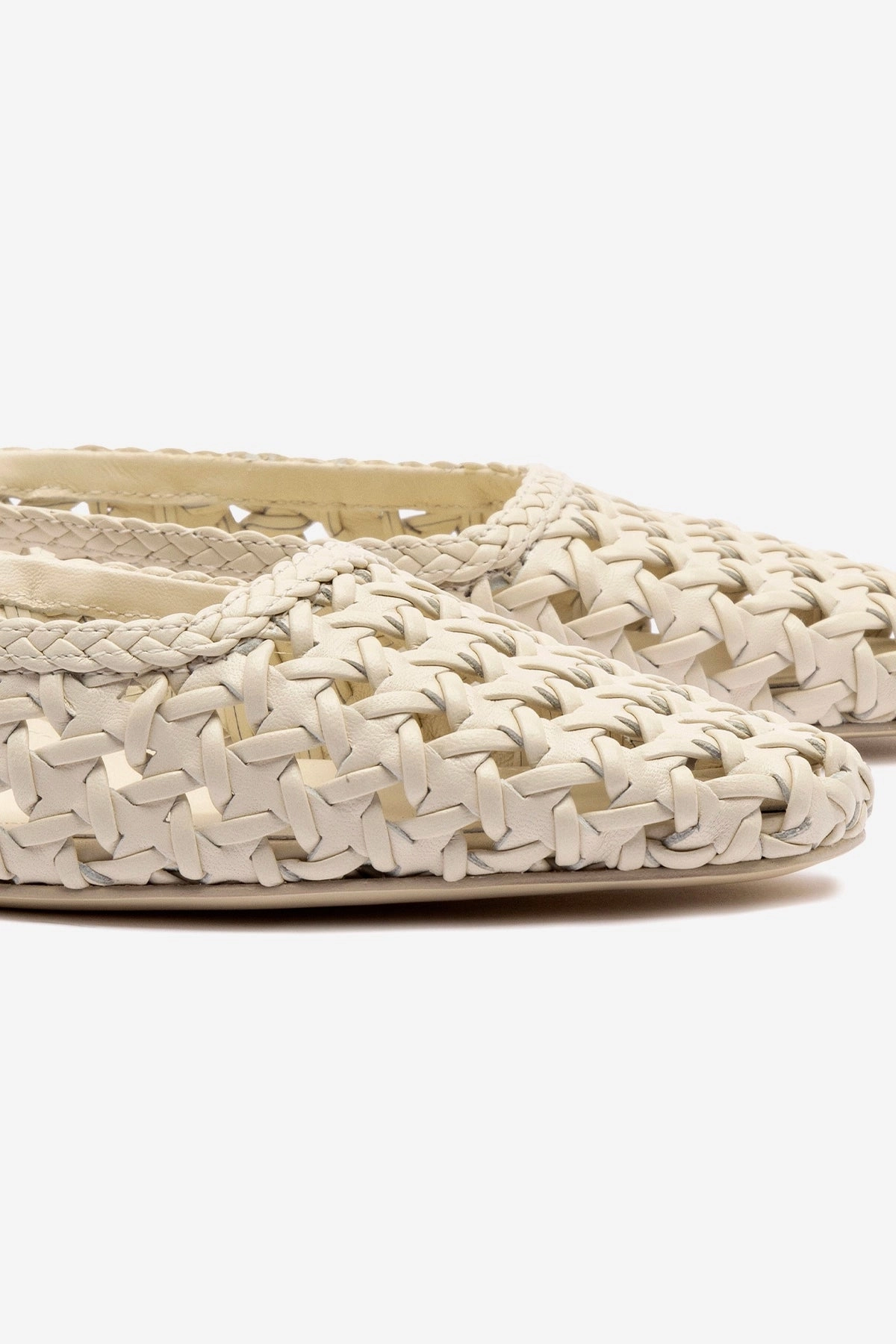 Amal Macrame Mule In Ivory Leather Quick Slip On Comfortable Upper