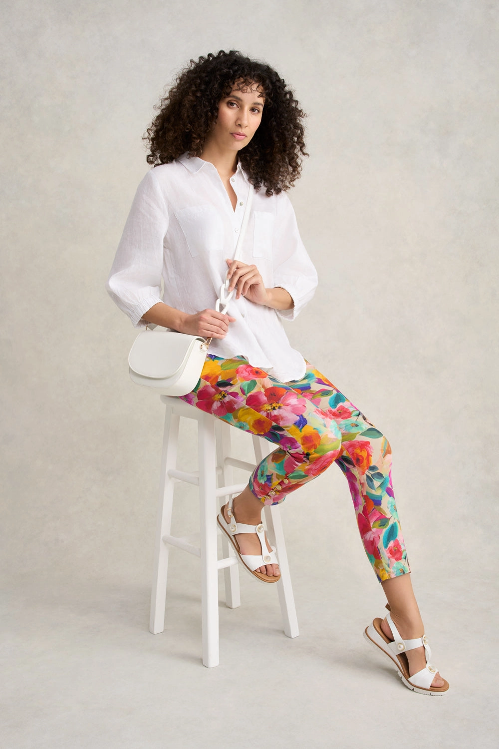 Stretch Motion Bengajean? 7/8th Button Detail - Multi Roses Print