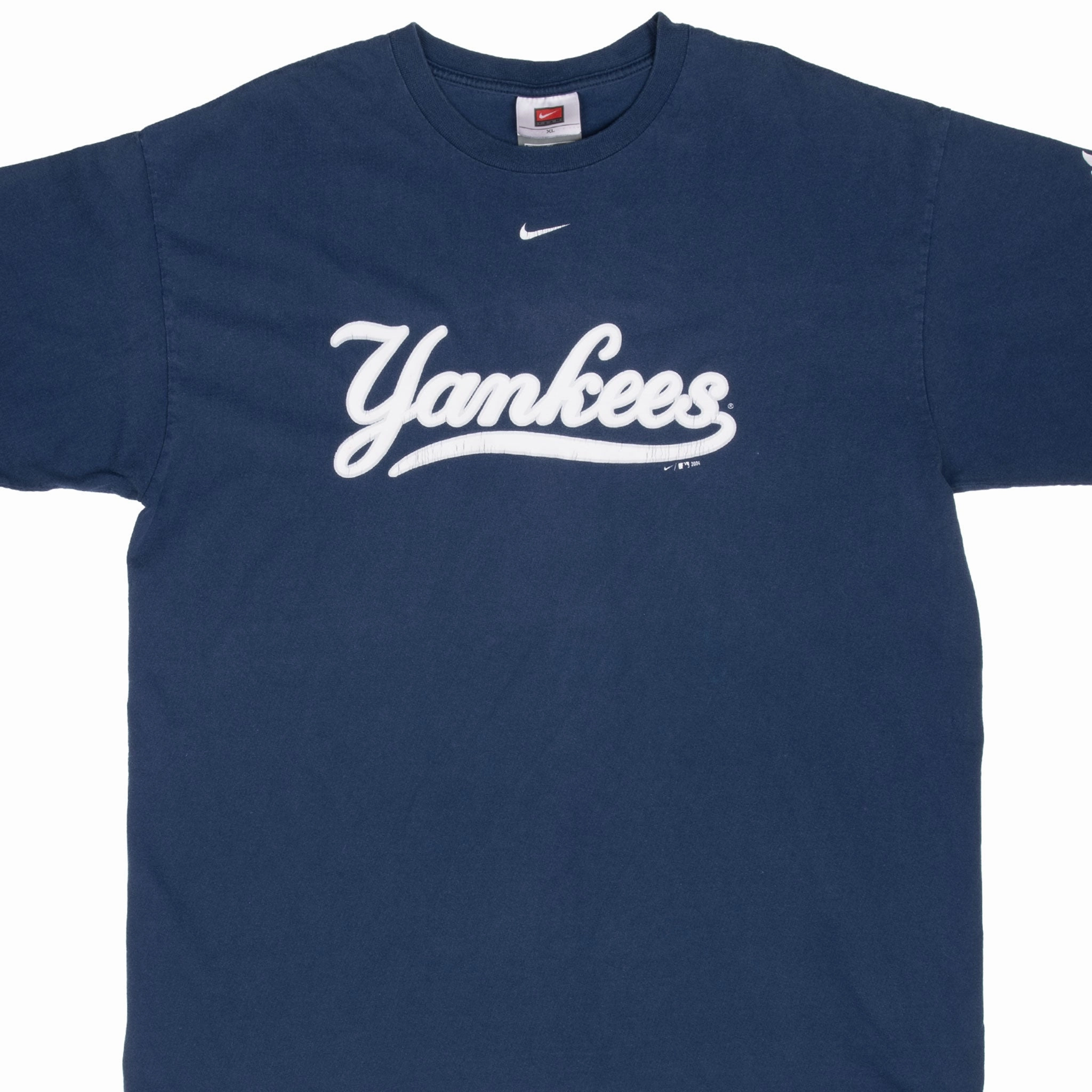 Fashion-Forward Fit VINTAGE NIKE MLB NEW YORK YANKEES CENTER SWOOSH TEE SHIRT 2004 XL