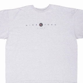 Daily Style Trend VINTAGE NIKE TOWN STAFF EMBROIDERED TEE SHIRT 1990S 2XL MADE IN USA