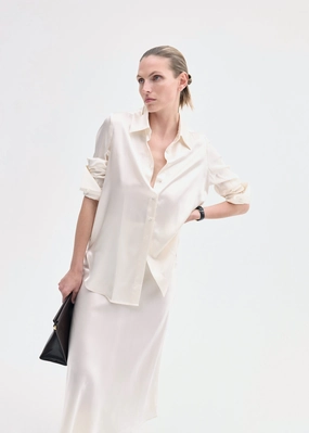 Comfy Wear Pastel Shade Button Down Shirt in Silk - Ivory