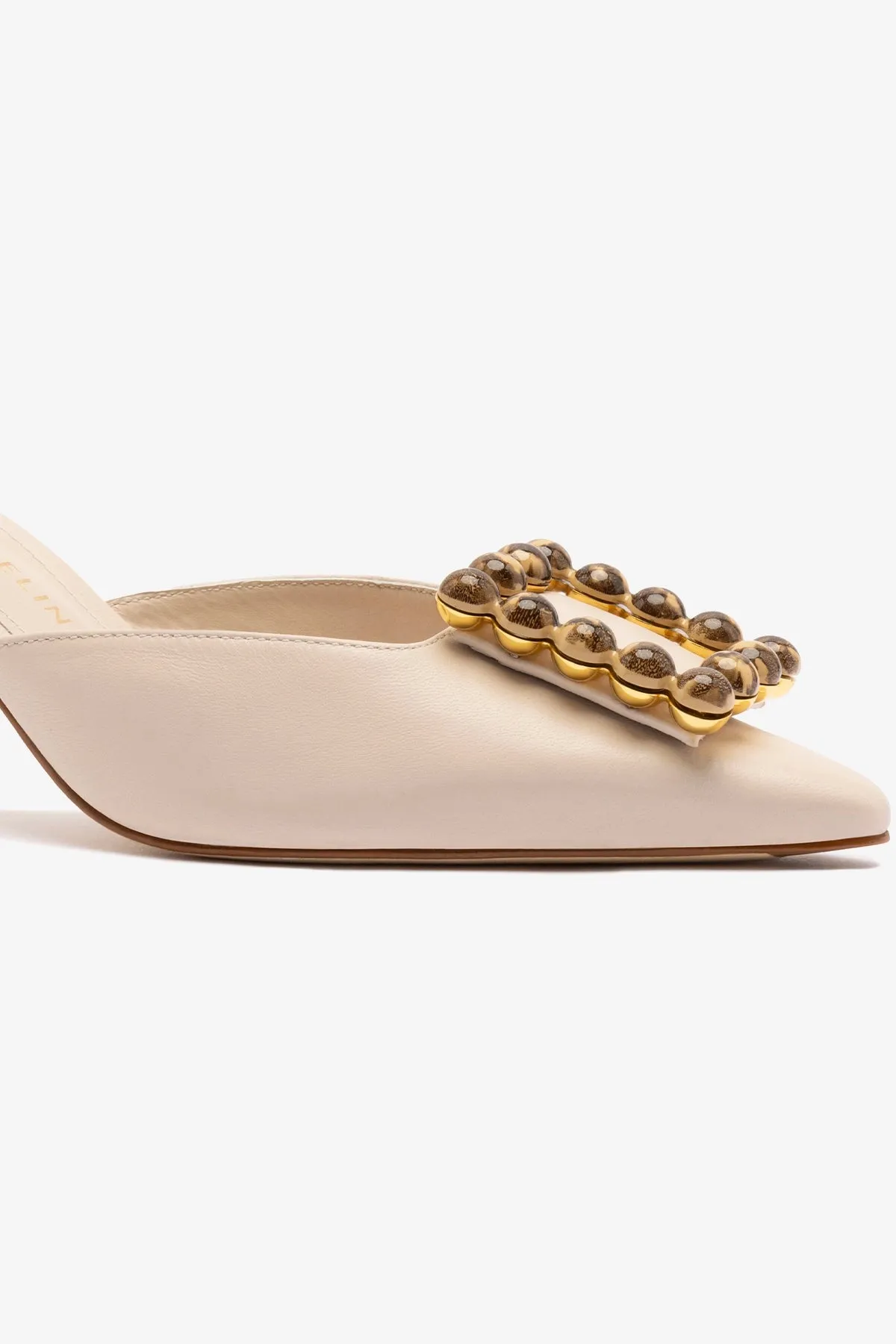 Chloe Gosselin by Larroud?? Ava Mule In Puff Cream Leather Quiet Walk Style Breezy Casual Look