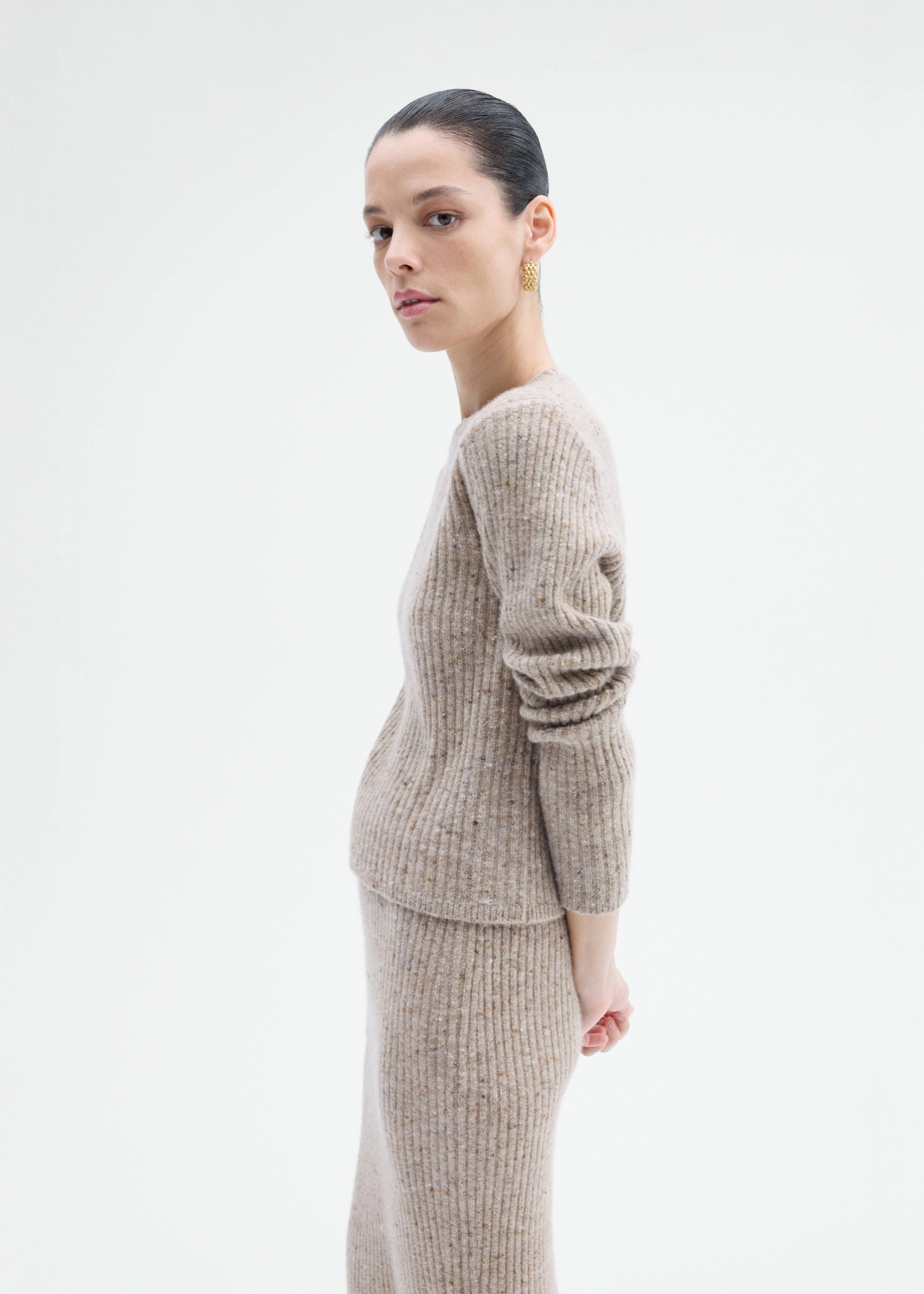 Fitted Long Sleeve Knit in Wool Cashmere - Antelope Gentle Stretch Waistband Stay Soft