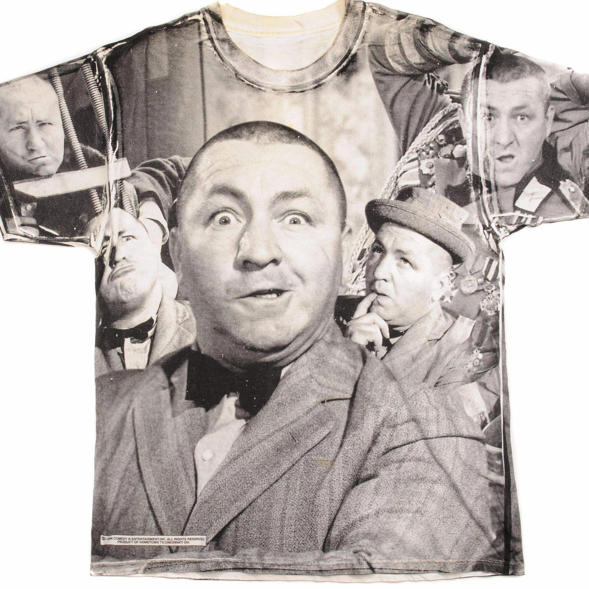 Ultimate Wear Comfy Style VINTAGE ALL OVER PRINT COMEDY ENTERTAINMENT TEE SHIRT 1998 SIZE LARGE