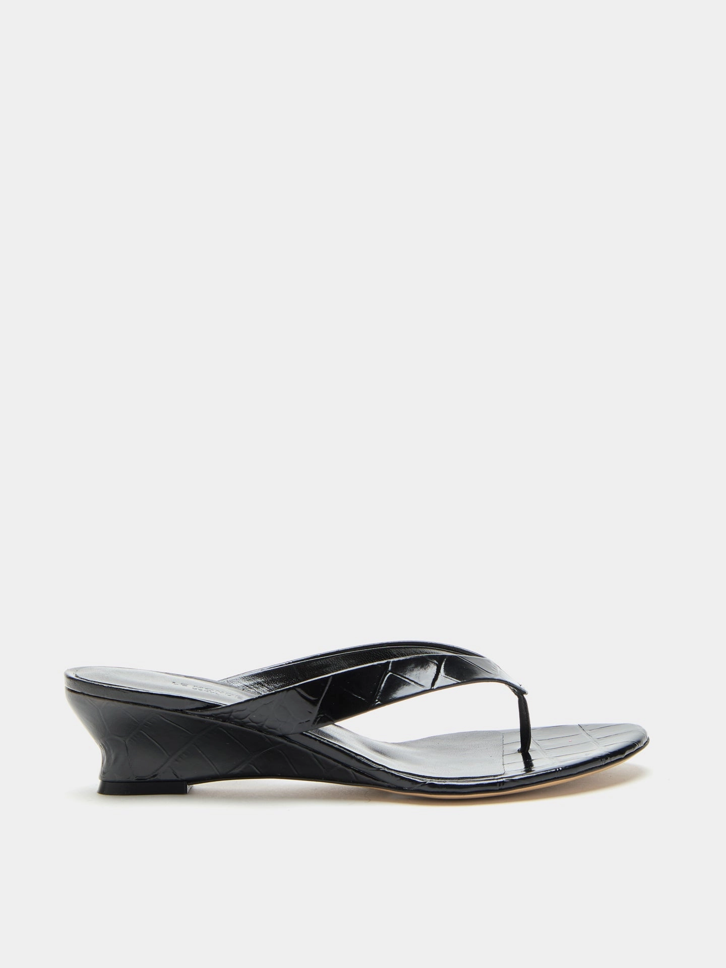 Micro Wedge Thong / Coco Black Leather Croc Effect Sleek Footwear