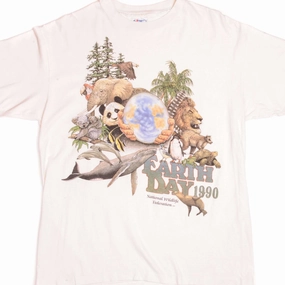 OversizedSilhouette Ultimate Wear VINTAGE EARTH DAY TEE SHIRT 1990 SIZE LARGE MADE IN USA