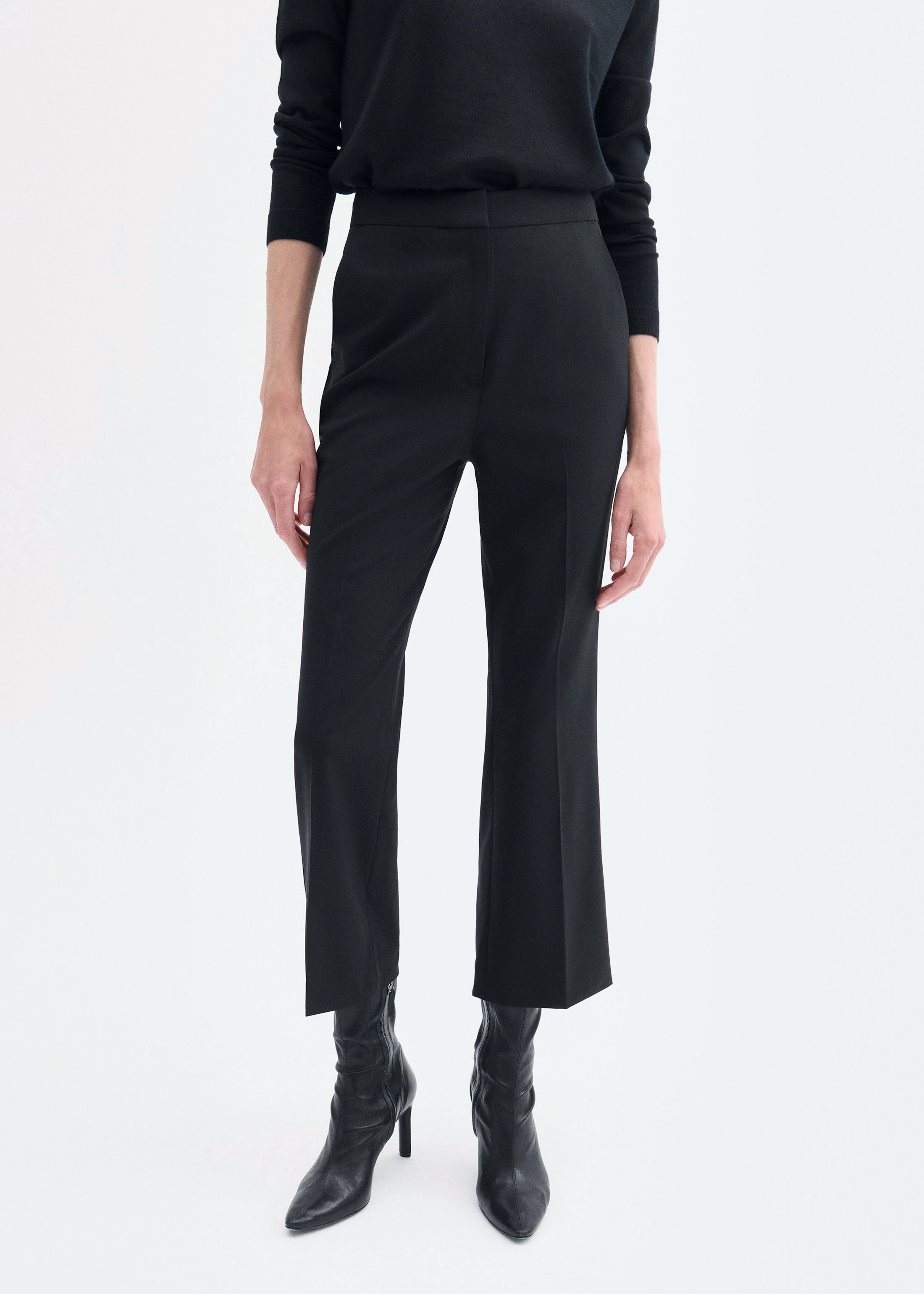 Chilly Day Wear Quick Access Pockets Cropped Cigarette Trouser in Virgin Wool - Black