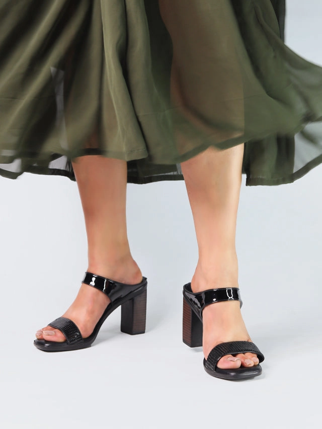 Flexible Material Dilys Black Block Heels