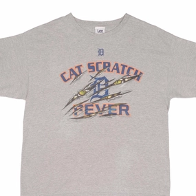 VINTAGE MLB DETROIT TIGERS CHAMPIONS 2006 TEE SHIRT SIZE XL Layered Look Simple yet stylish