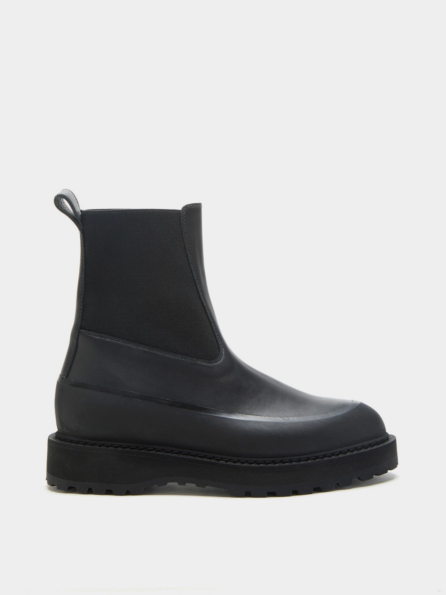 Dolomite Chelsea Boot / Black Leather Machine washable pack light