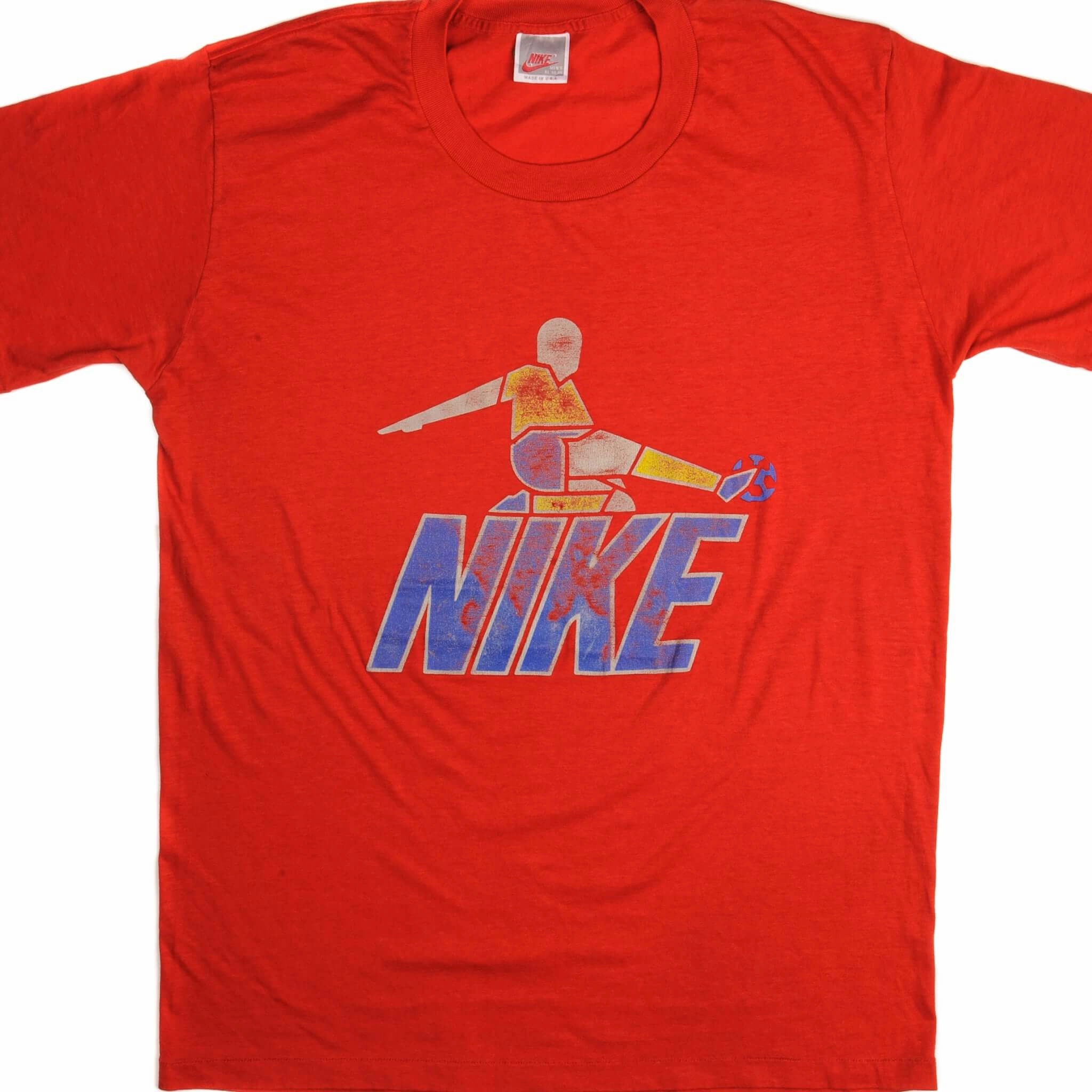 Weekend Comfort VINTAGE NIKE SOCCER TEE SHIRT 1987-1992 SIZE MEDIUM MADE IN USA