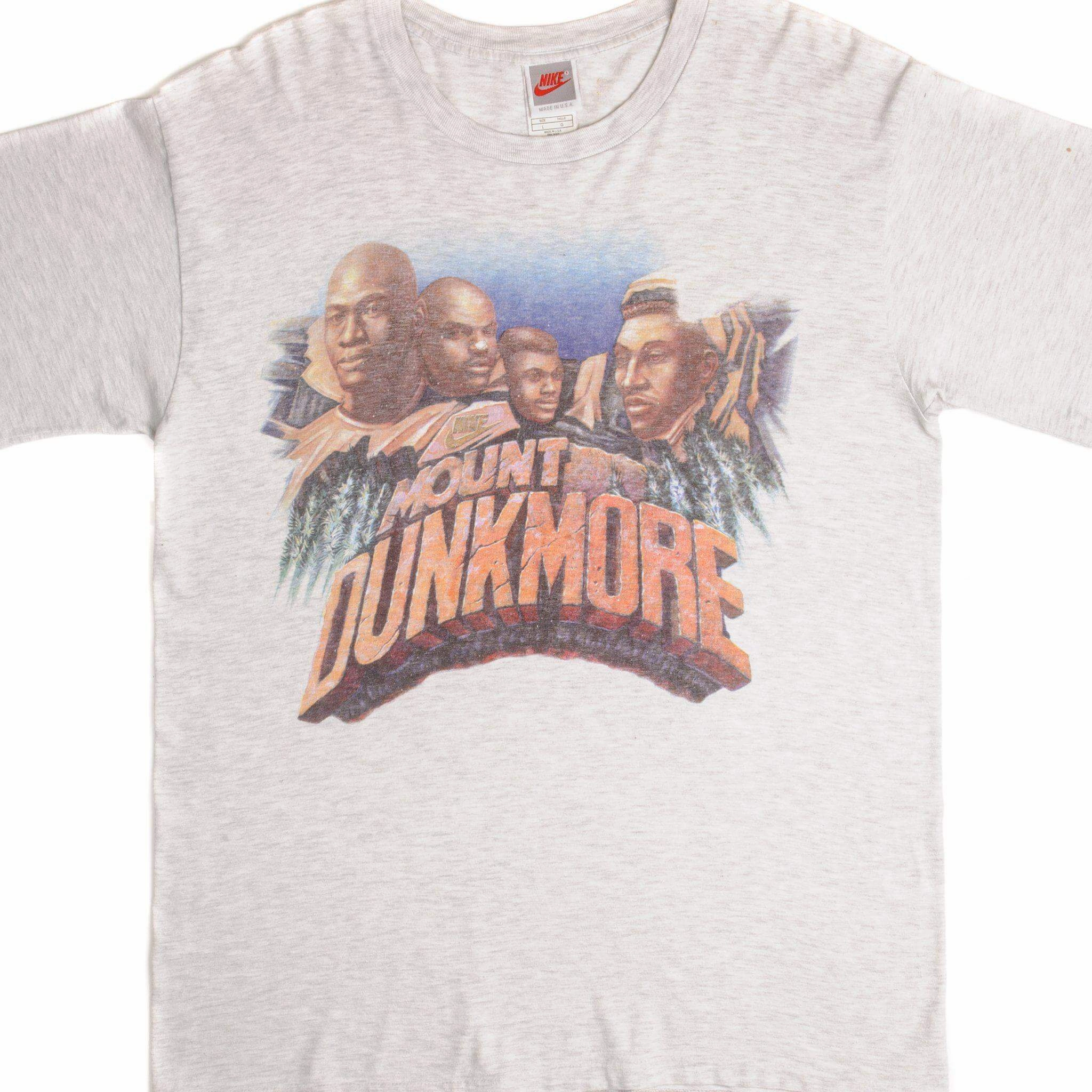 VINTAGE NIKE TEE SHIRT 1987-1994 SIZE LARGE MADE IN USA Effortless Fit Formal Style