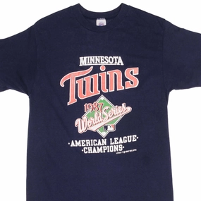 VINTAGE MLB MINNESOTA TWINS WORLD CHAMPIONS 1987 TEE SHIRT SZE SMALL MADE IN USA Comfortable Comfy Design Wear