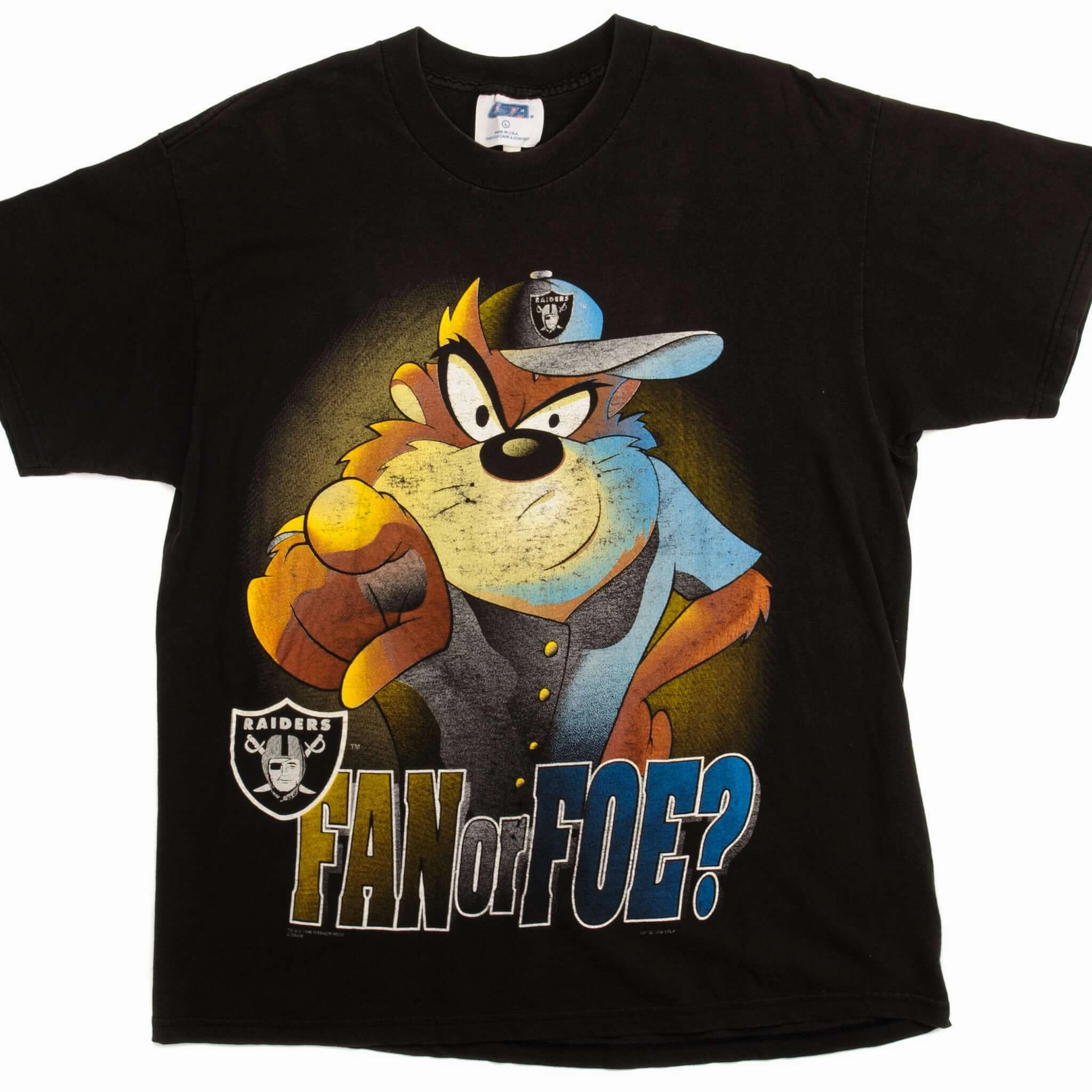 VINTAGE NFL RAIDERS TEE SHIRT 1996 SIZE LARGE MADE IN USA Bold colors