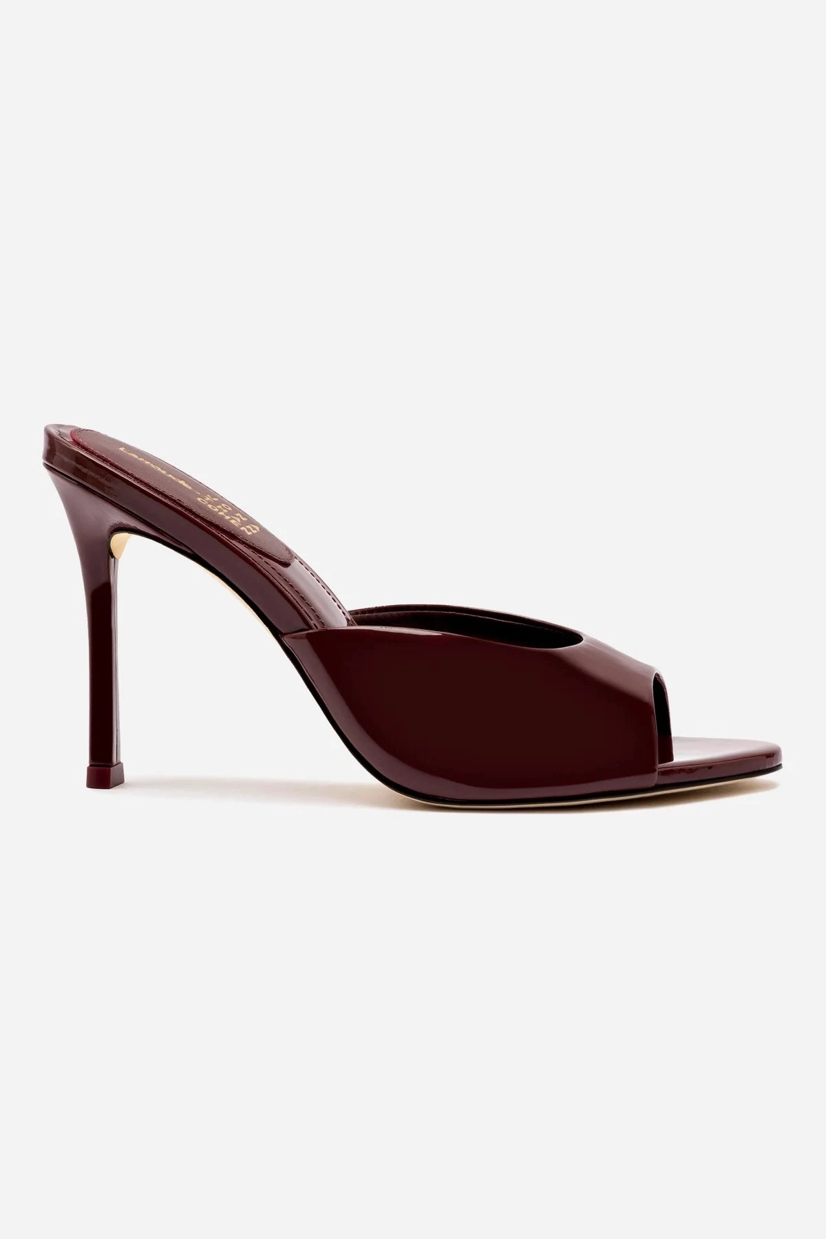 Casual Fit Look Larroud?? x Jonathan Cohen Mule In Burgundy Patent Leather
