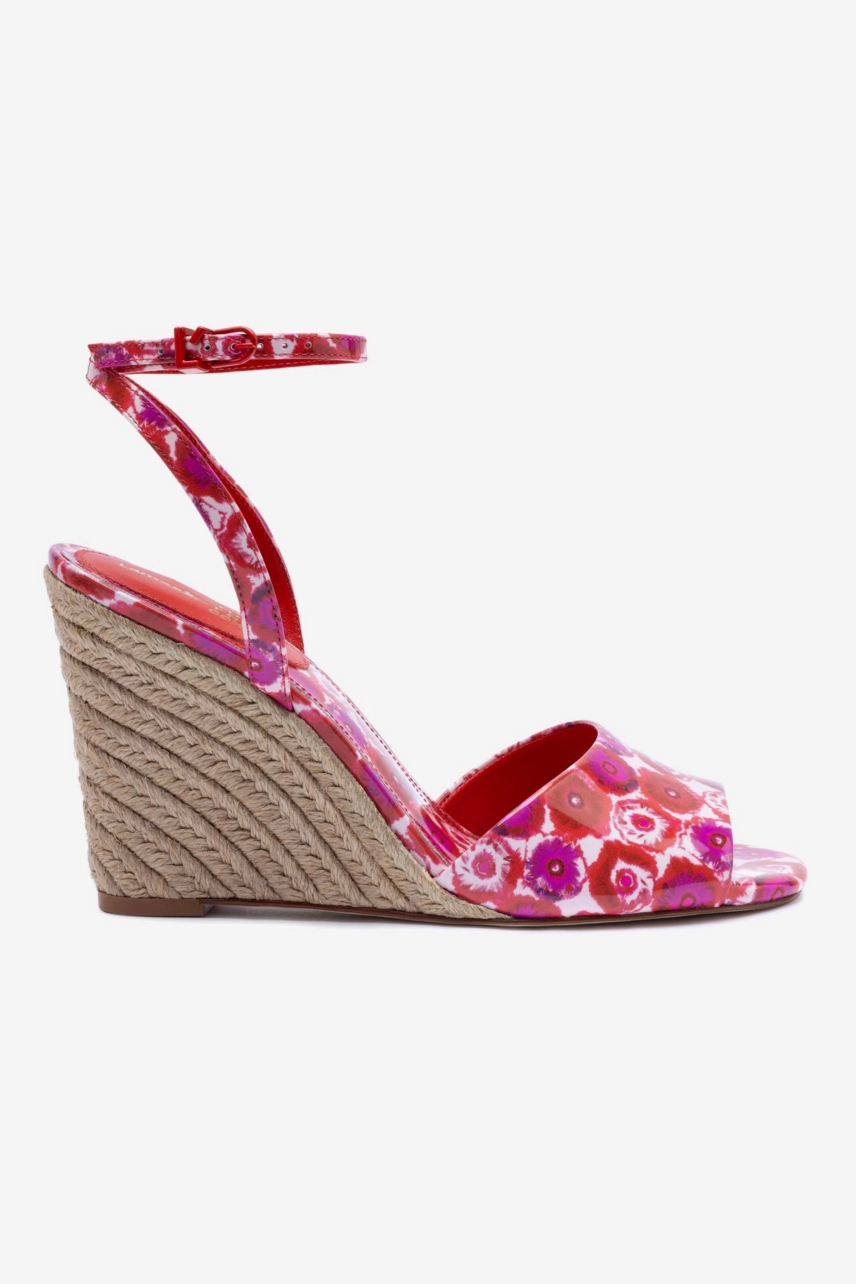 Comfort footbed Happy Mood Larroud?? x Jonathan Cohen Yves Wedge In Red Abstract Printed Patent Leather