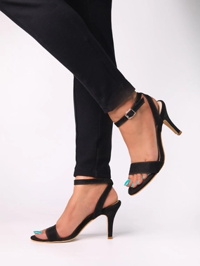LBB Black Perfect Kitten Heel Energy return Refined Edge