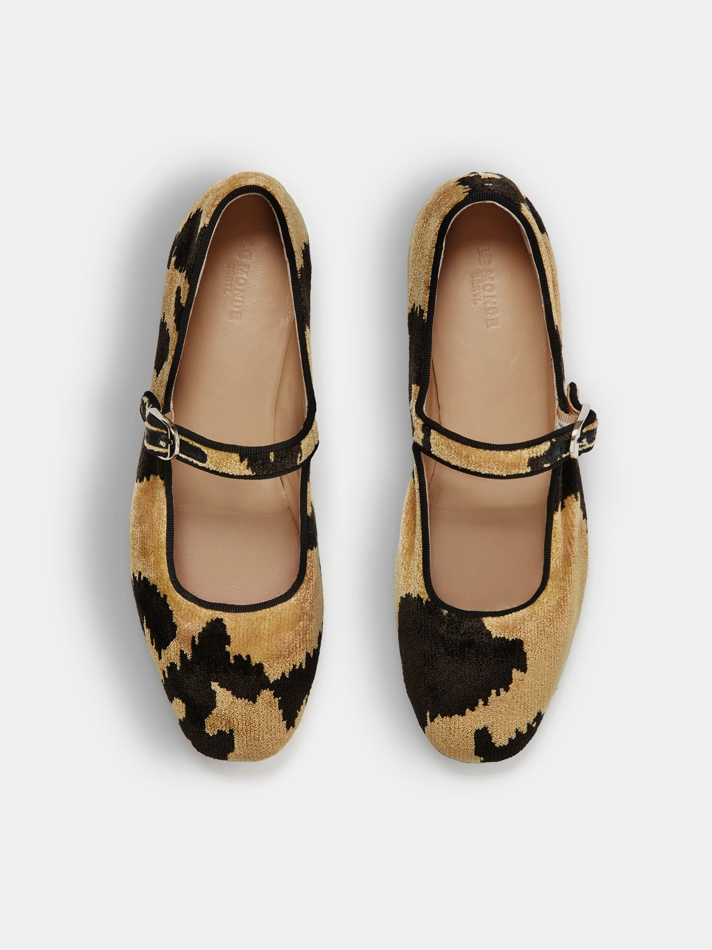 Mary Jane / Tiger Bevilacqua Velvet Smooth Finish