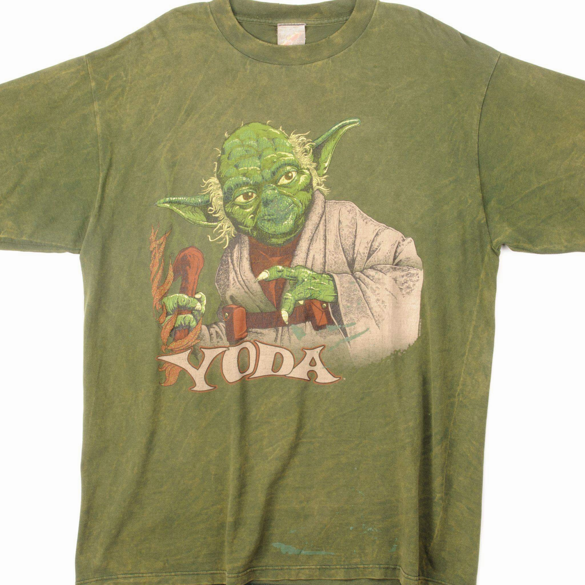 VINTAGE STAR WARS YODA  TEE SHIRT SIZE LARGE MADE IN USA Non Toxic Printing Holiday Wear