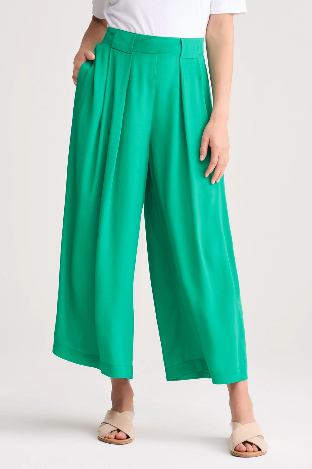 Pleated Wide Leg Pant - Kelly Green Active Wear