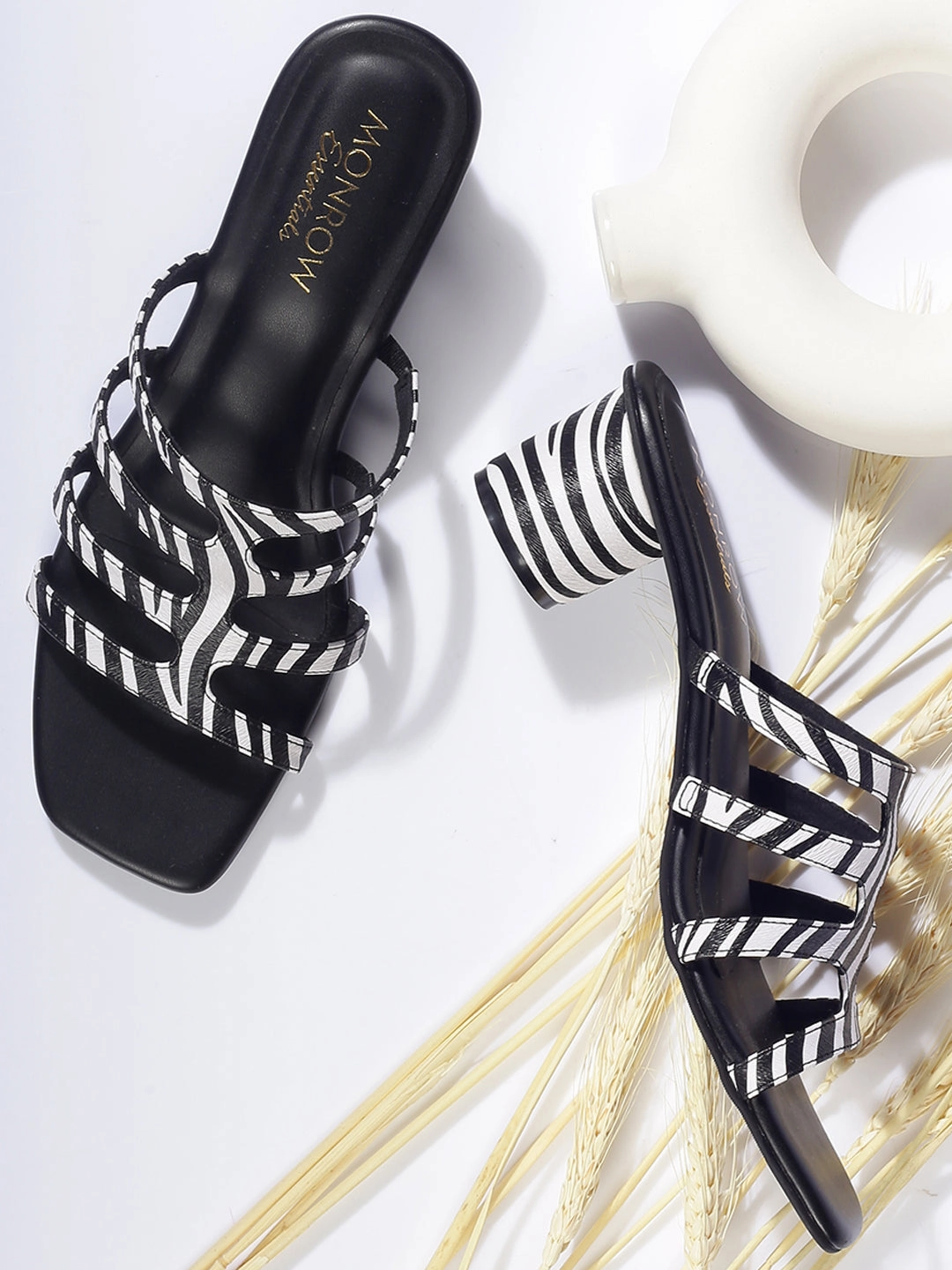 Lace-Up Heels Evening Footwear Natalia Black Block Heels