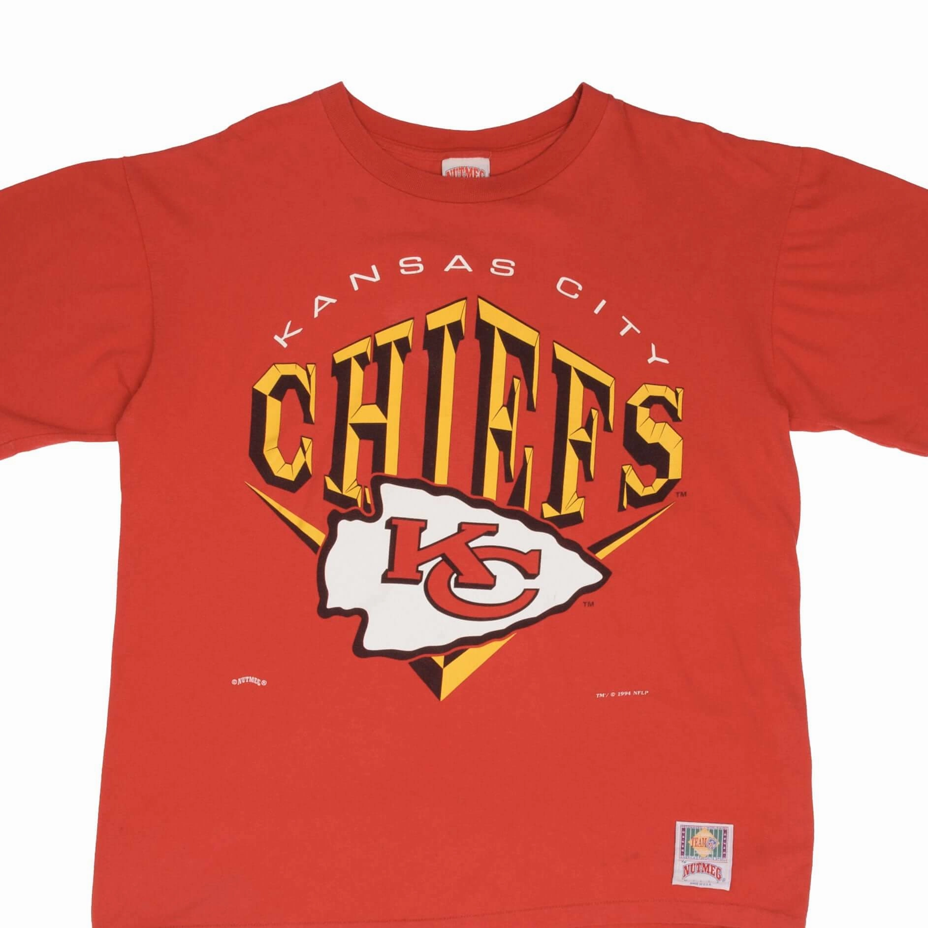Relaxed and Comfy VINTAGE NFL KANSAS CITY CHIEFS 1994 TEE SHIRT SIZE XL MADE IN USA
