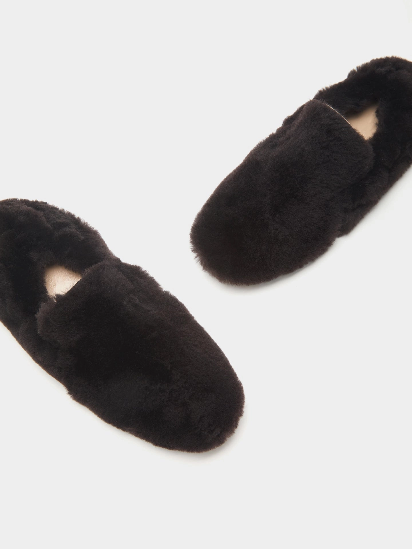 Art Cut Subtle Finish Orlando Moccasin / Chocolate Shearling