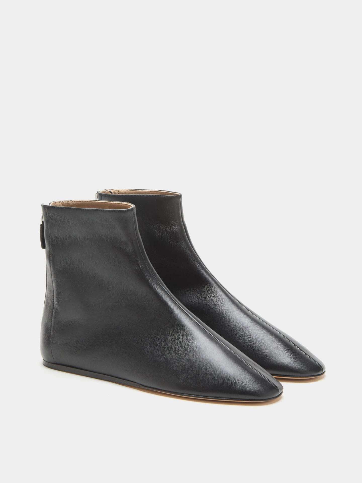 Luna Boot / Black Leather Shock Absorbing Rainy Day Commuter