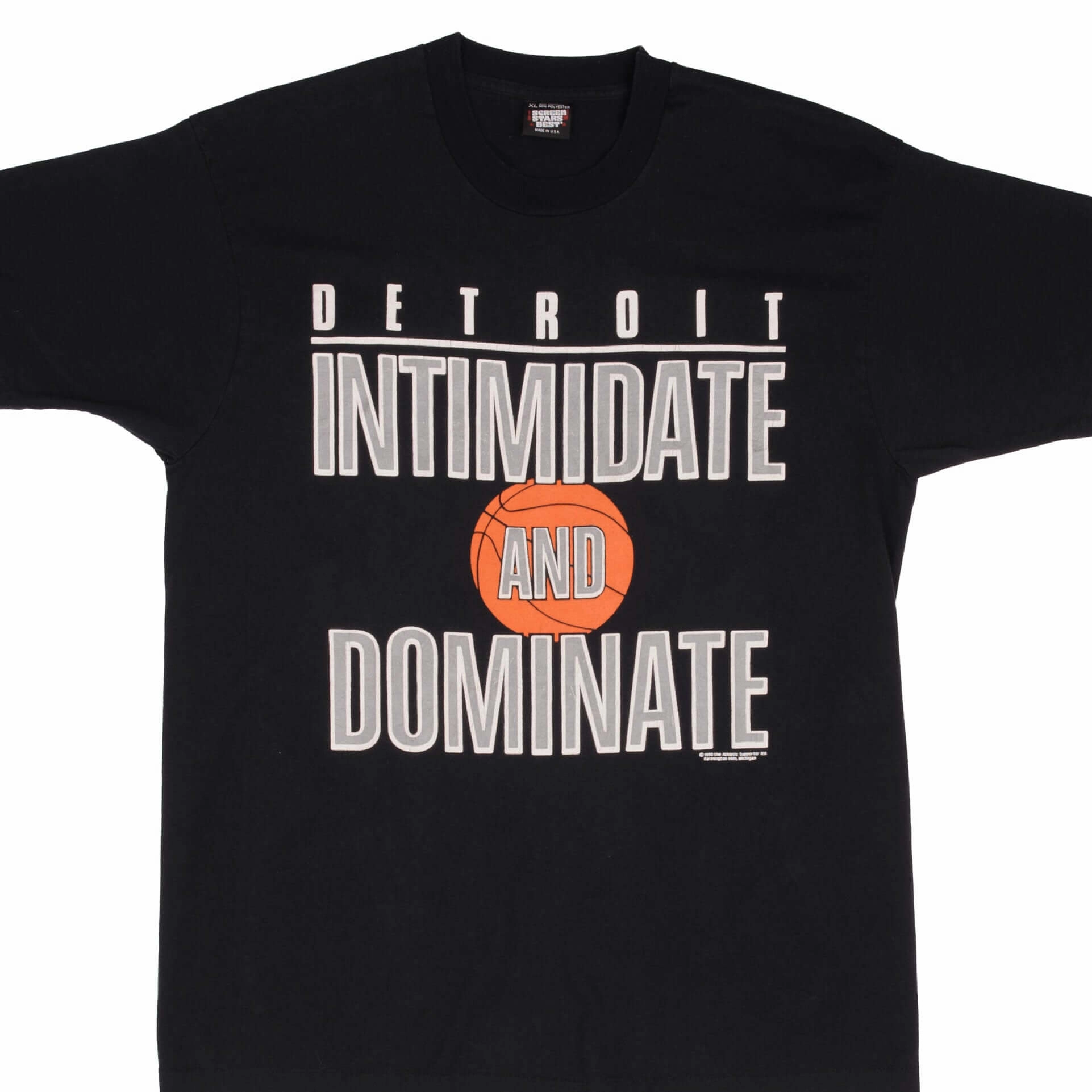 VINTAGE NBA DETROIT PISTONS INTIMIDATE & DOMINATE 1990S TEE SHIRT LARGE MADE USA Embroidered Details Casual Everyday
