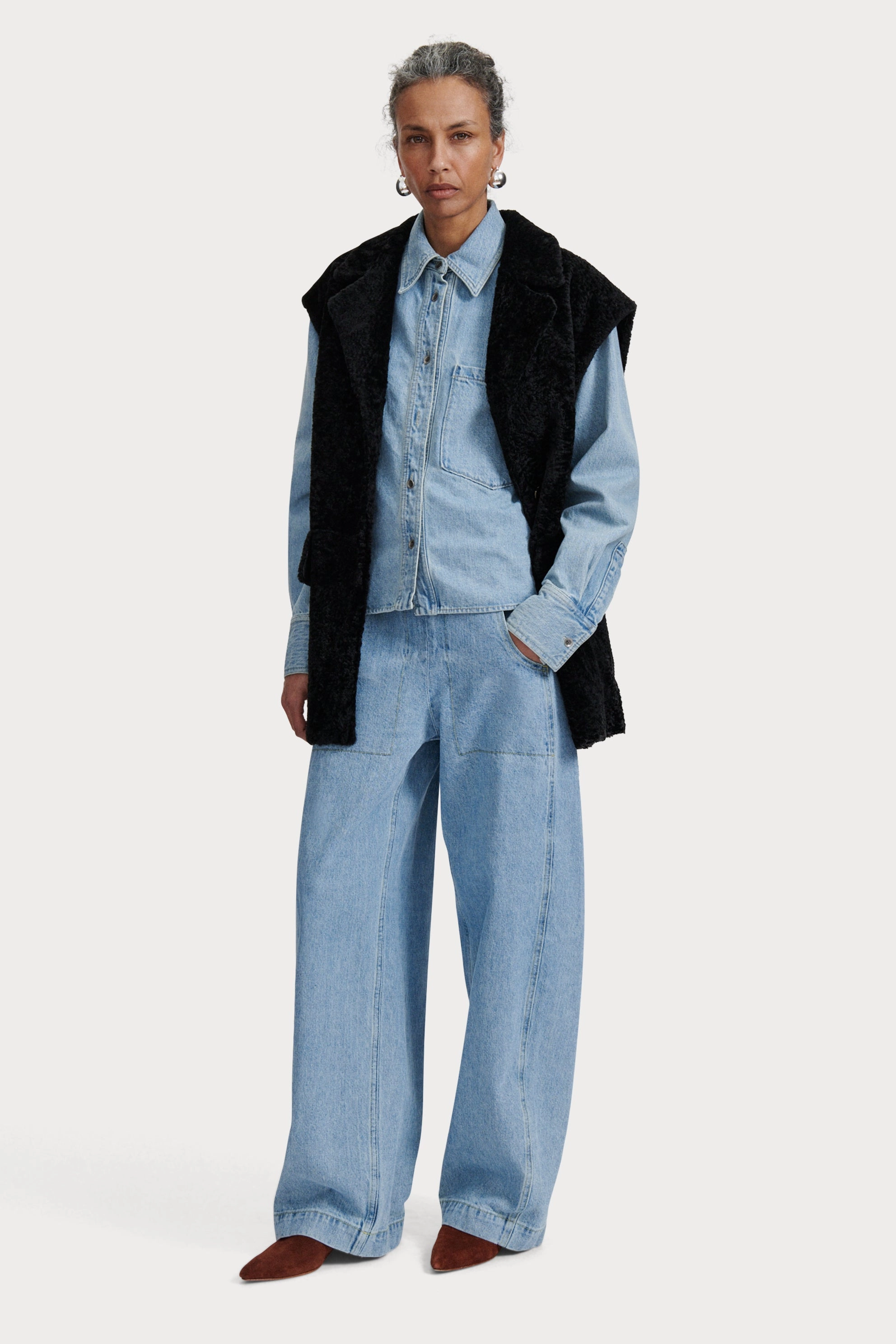 Detachable Layers Milton Vest