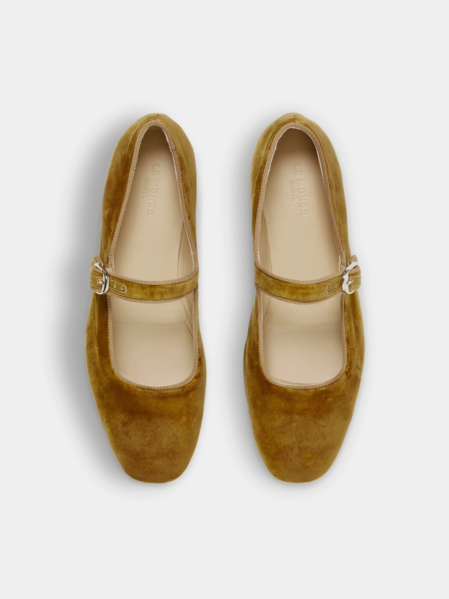 Insulating Mary Jane / Tobacco Velvet