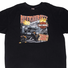 VINTAGE HARLEY DAVIDSON BIKETOBERFEST TEE SHIRT 2011 3XL Cozy Hug Trendy Casual Wear