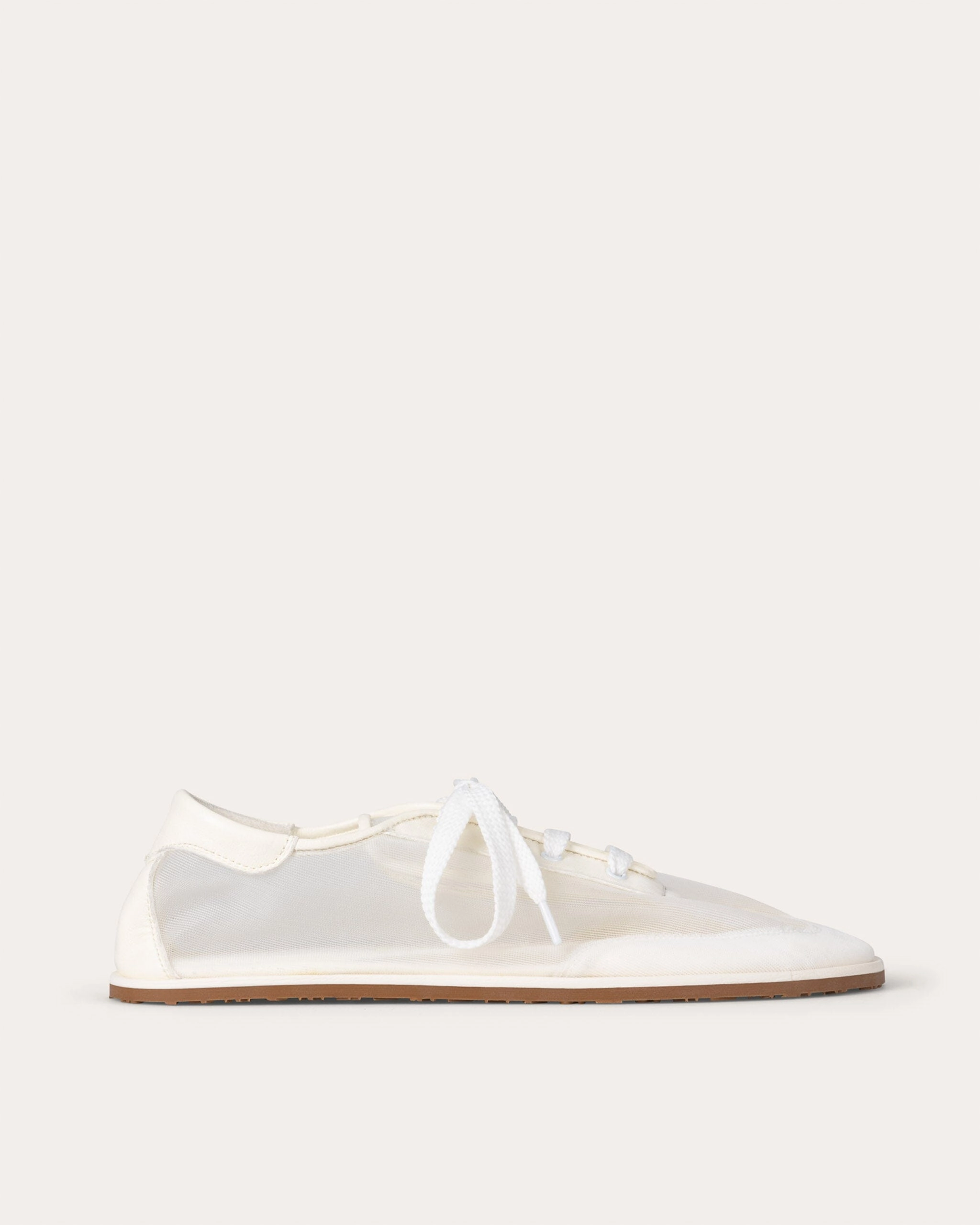 Balla Trainer, White Mesh Cozy Day Town Walk