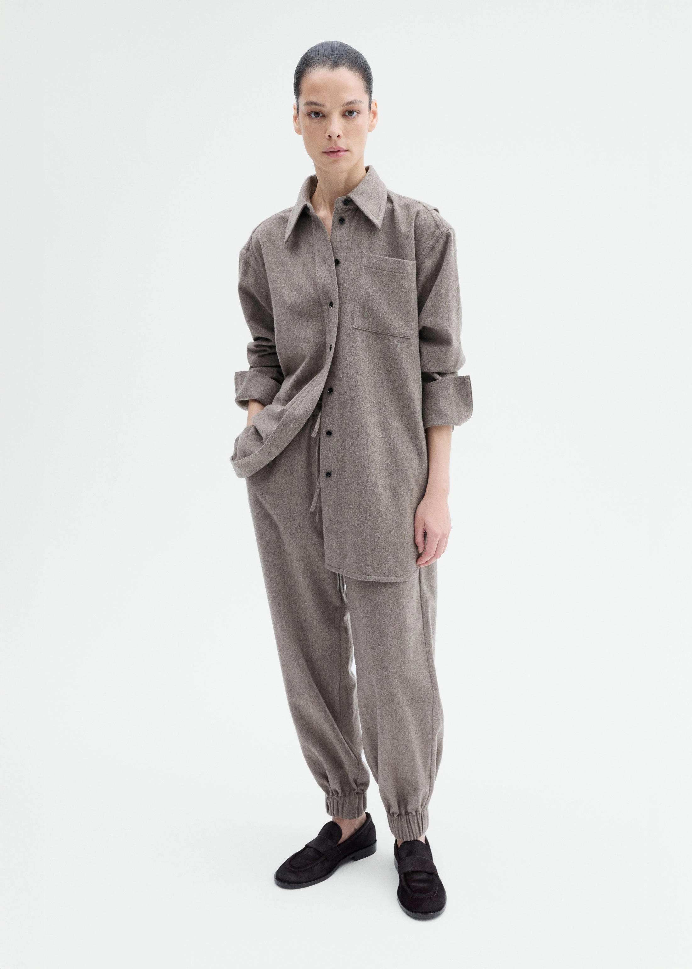 Tailored Flannel Shirt in Wool Cashmere - Oatmeal Reinforced Elasticity