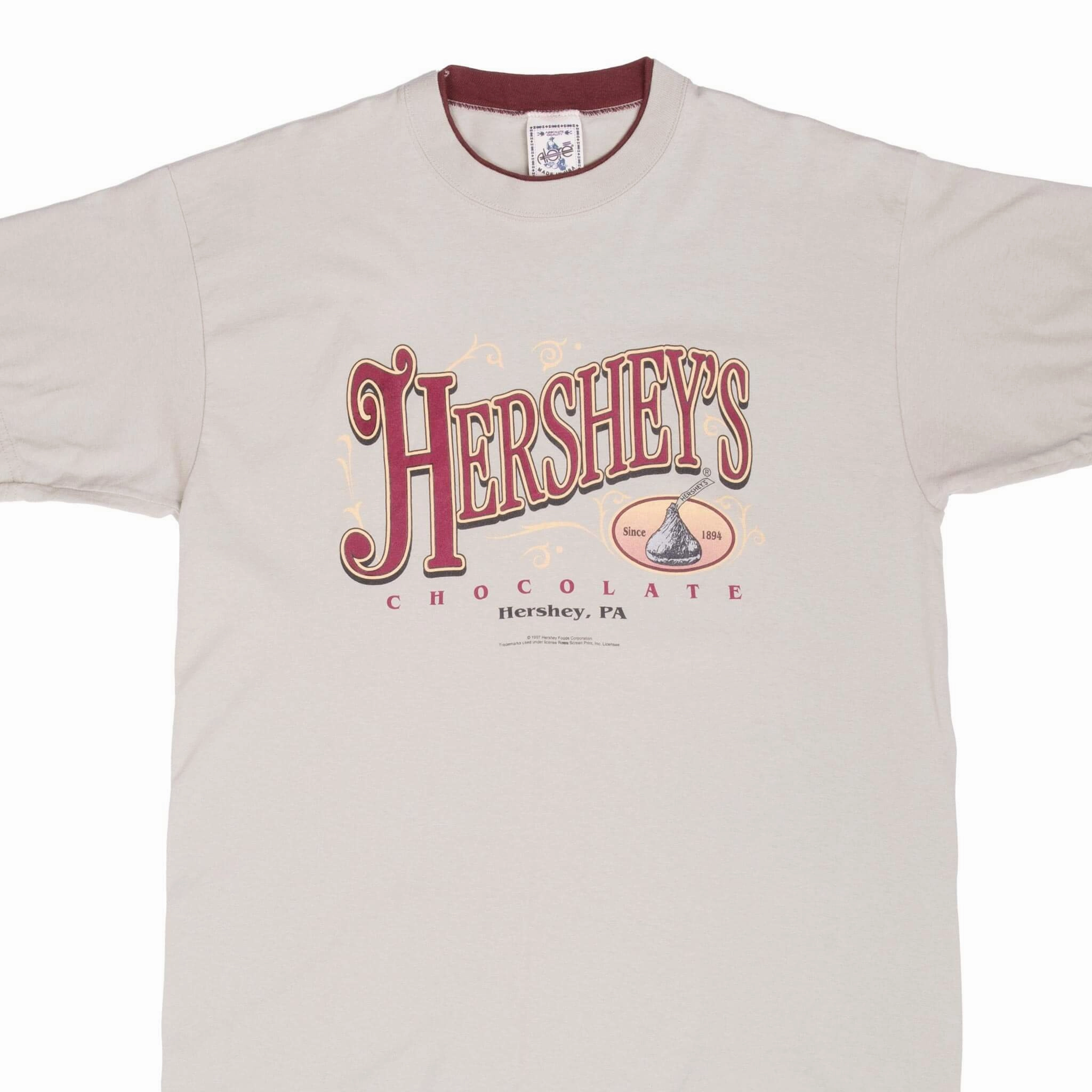 VINTAGE HERSHEY'S CHOCOLATE 1997 TEE SHIRT LARGE MADE IN USA Stain Resistant