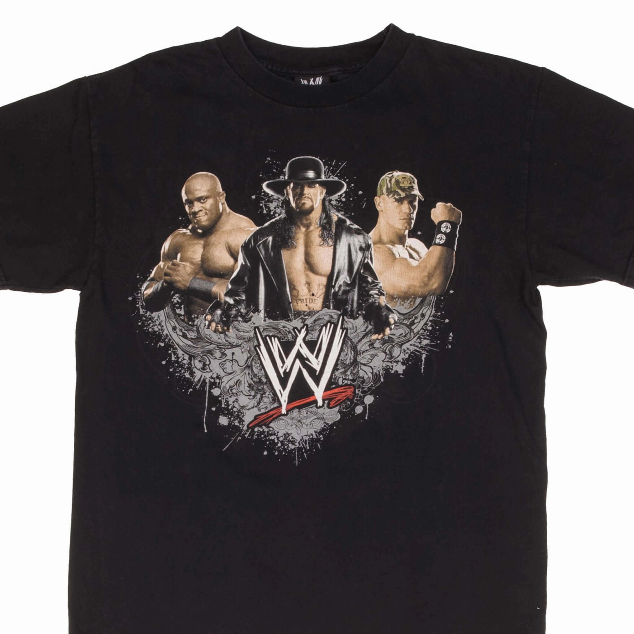 Scoop neck Basic Layer VINTAGE WWE THE UNDERTAKER JOHN CENA BOBBY LASHLEY TEE SHIRT 2007 SIZE MEDIUM