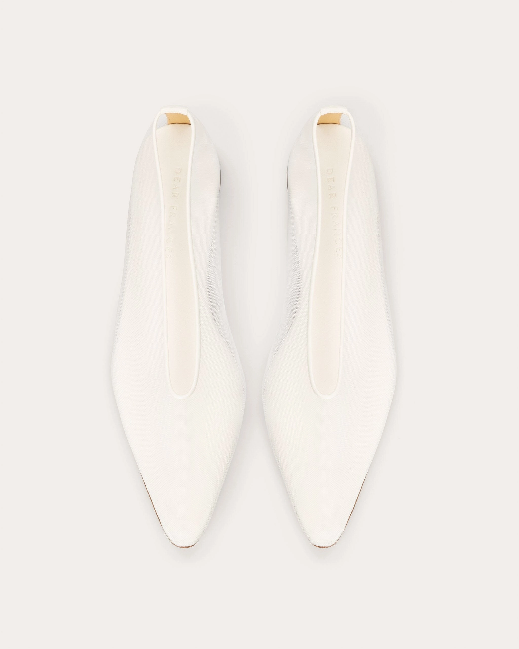 Topo Flat, White Mesh Adjustable Sole Stylish Slip