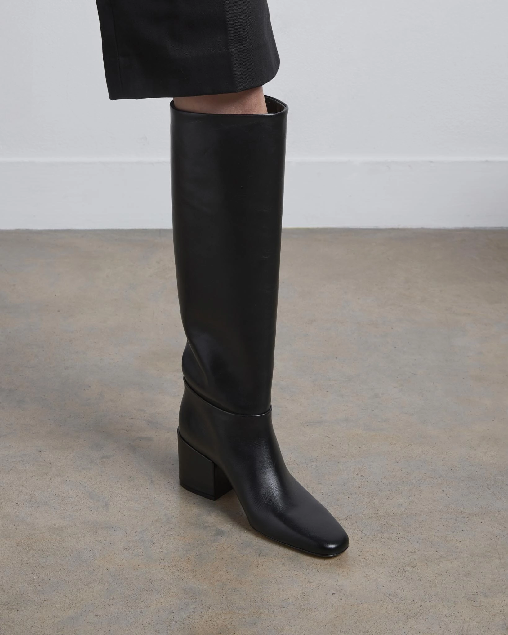 Alma Knee Boot, Black Road Trip Slip Resistant Outsole