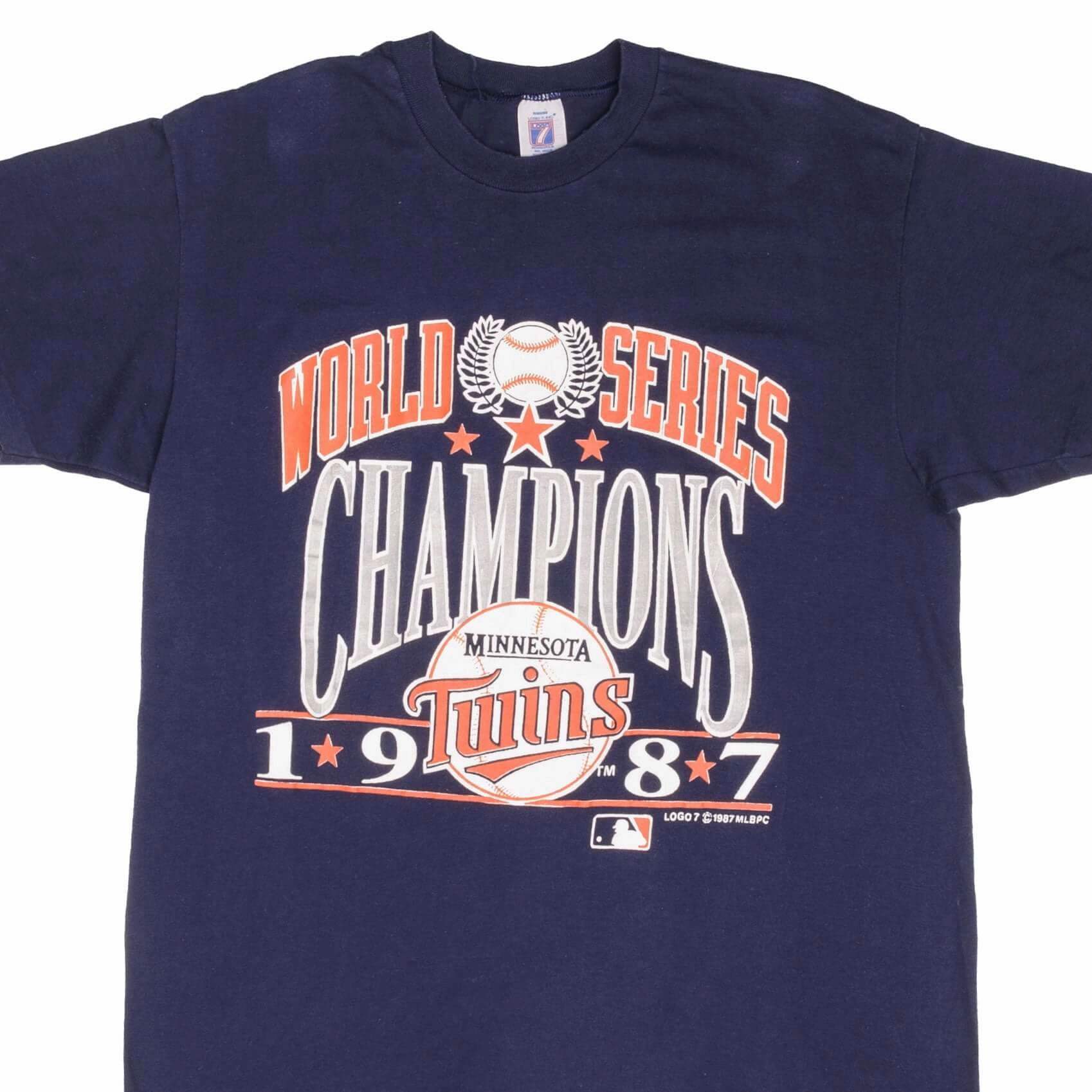 VINTAGE MLB MINNESOTA TWINS WORLD CHAMPIONS 1987 TEE SHIRT SZE LARGE MADE IN USA Wrinkle Resistant Texture Anti-bacterial