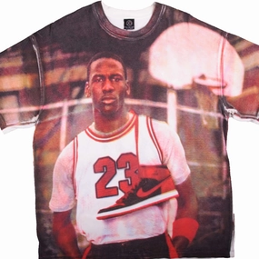 VINTAGE AIR JORDAN 20 YEARS ANNIVERSARY ALL OVER PRINT TEE SHIRT 1985-2005 SIZE XL Stretch Design Everyday Wearable