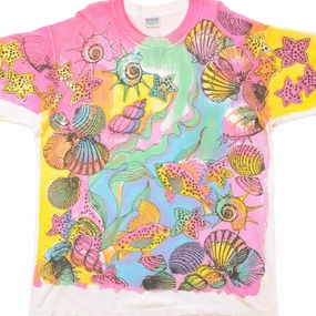 VINTAGE ALL OVER PRINT FISH AND CRUSTACEAN TEE SHIRT 90s SIZE XL MADE IN USA Street Smart Look petite size