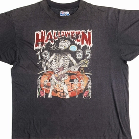 VINTAGE HALLOWEEN TEE SHIRT 1985 SIZE LARGE MADE IN USA Effortless Comfort Wear Comfy Layer Wear
