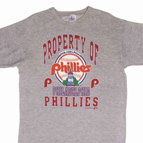 Anti Bacterial Treatment Perfect for Workouts VINTAGE MLB PHILADELPHIA PHILLIES TEE SHIRT 1990 SIZE XL MADE IN USA