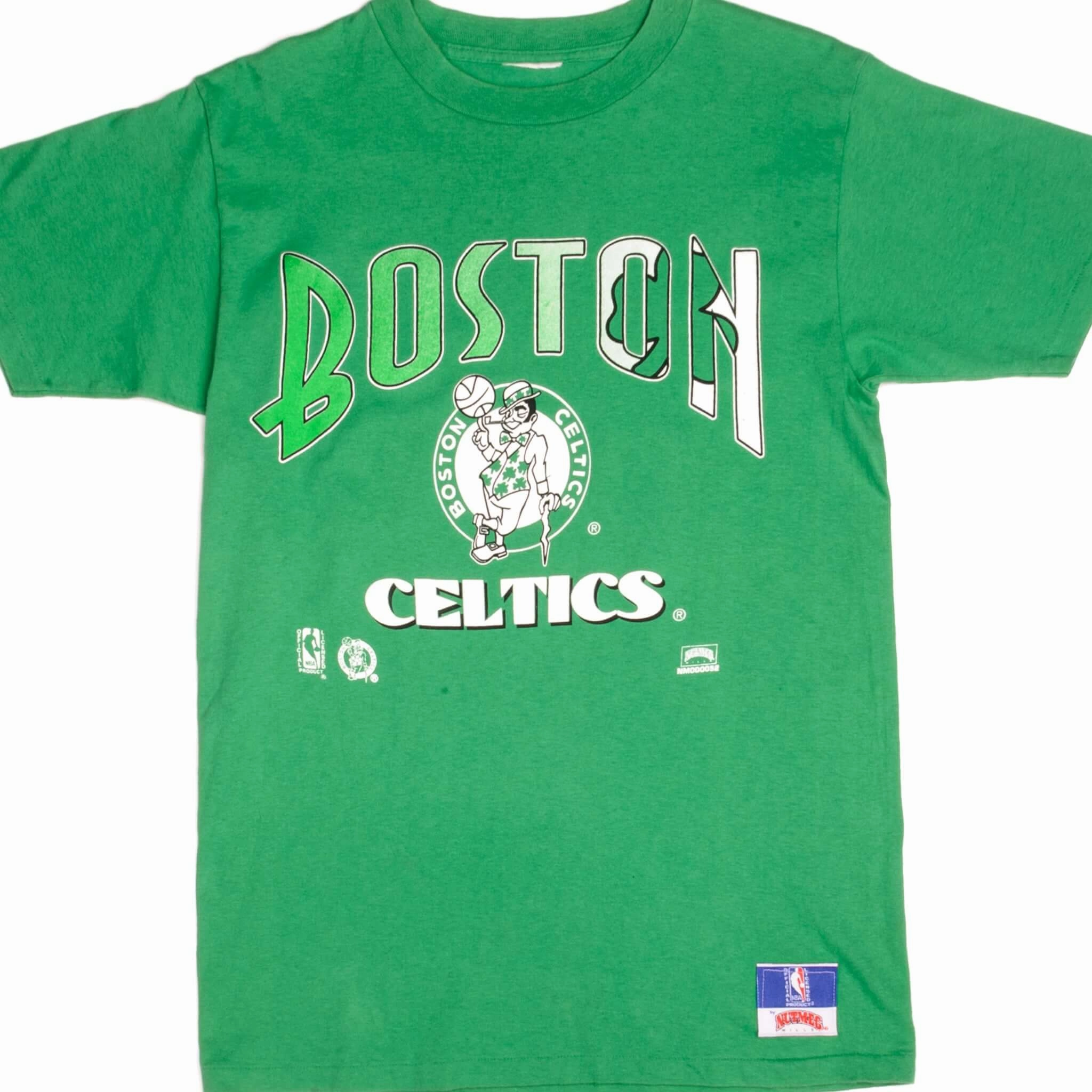 VINTAGE NBA BOSTON CELTICS TEE SHIRT SIZE MEDIUM 1990s Bold Look