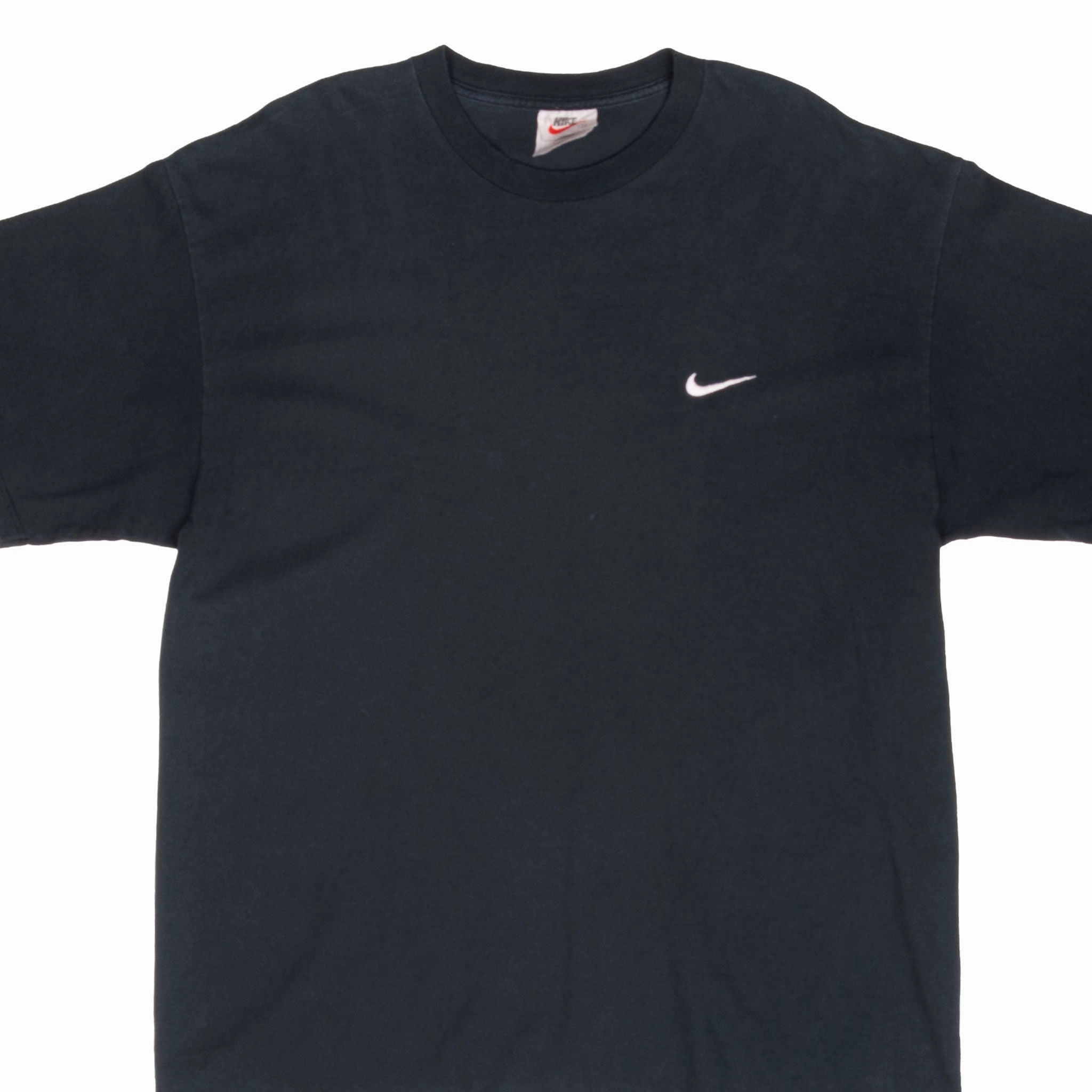 VINTAGE NIKE CLASSIC SWOOSH BLACK TEE SHIRT 1990S SIZE LARGE Timeless casual wear Outdoor Sports