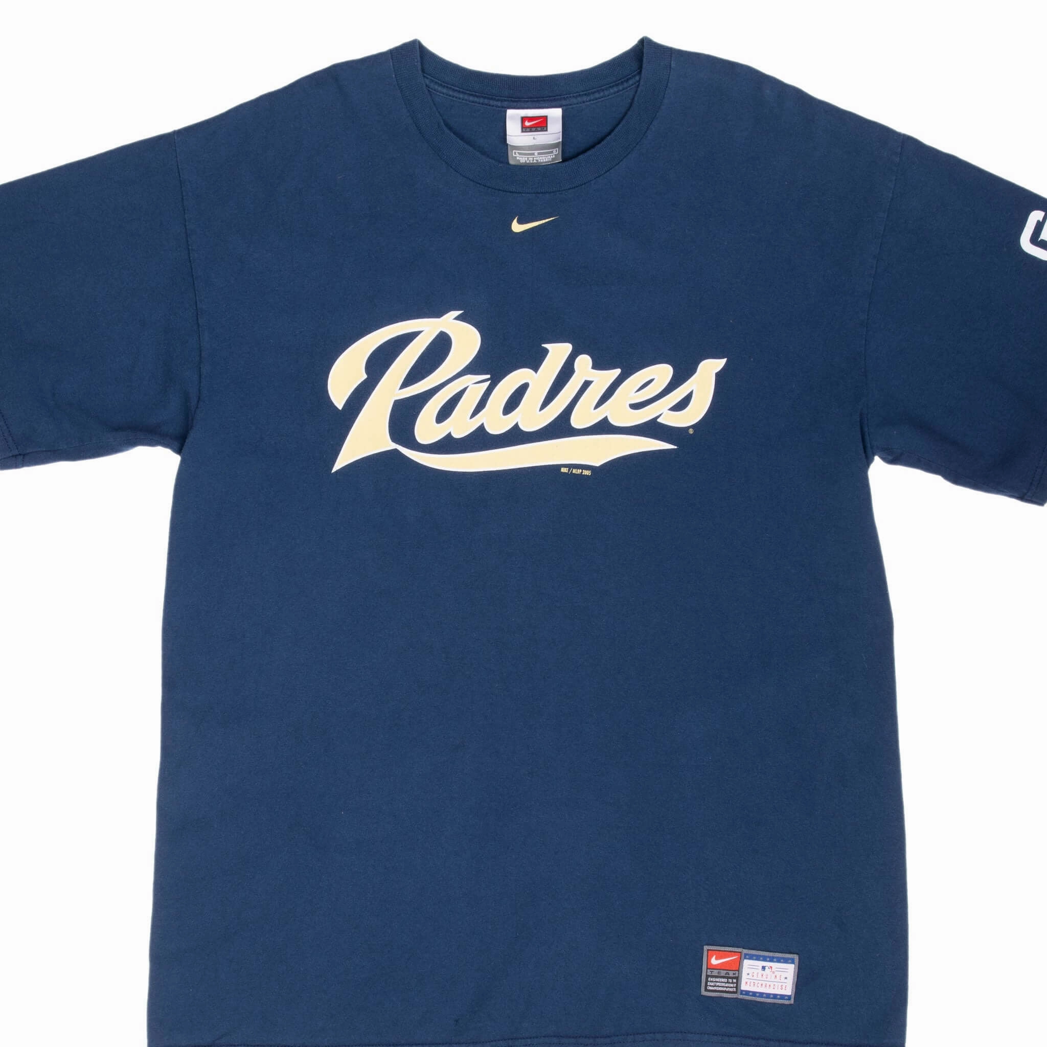 VINTAGE NIKE MLB SAN DIEGO PADRES 2005 TEE SHIRT LARGE Relaxed and Comfy Wicking Interlock Knit
