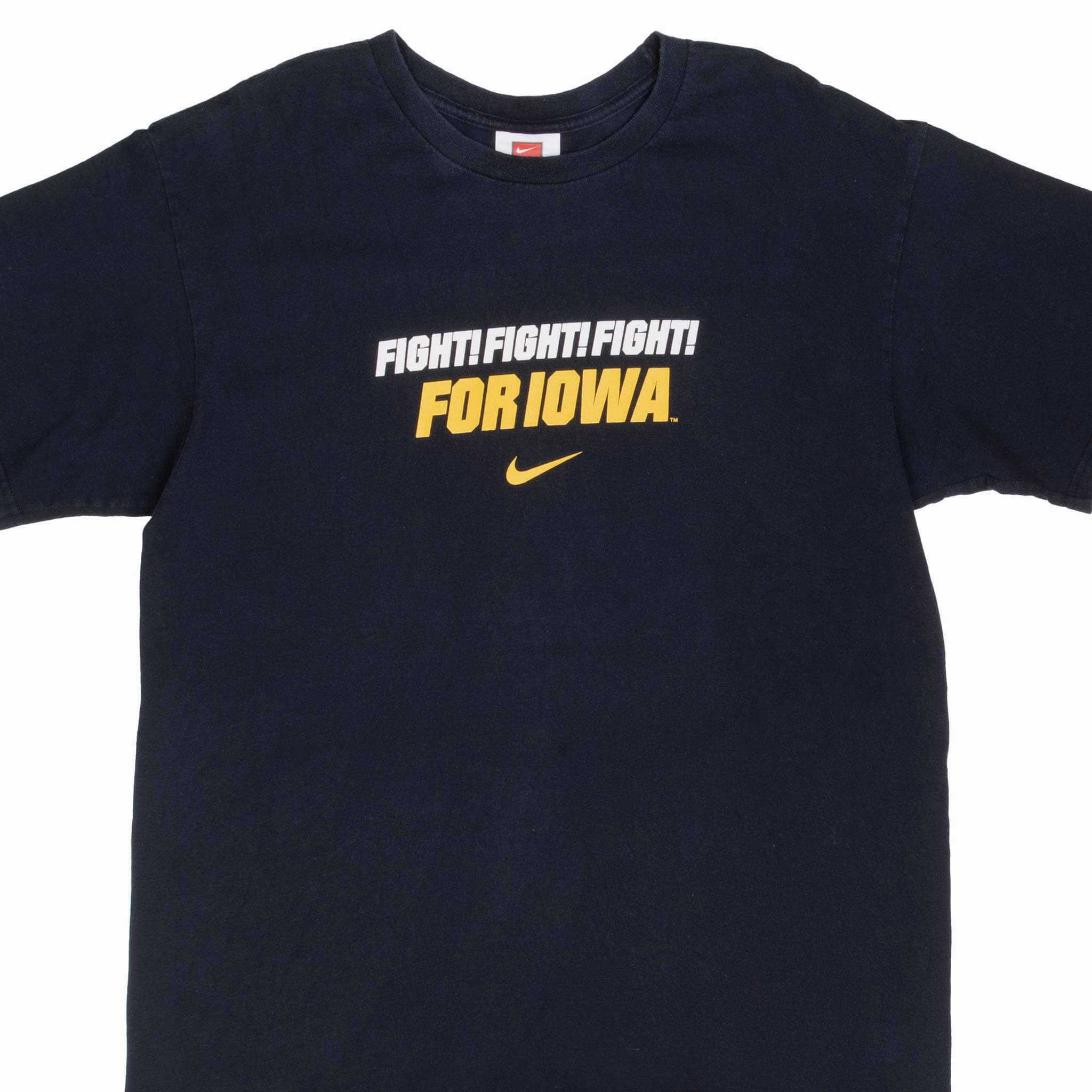 VINTAGE NIKE NCAA UNIVERSITY OF IOWA 2000S TEE SHIRT MEDIUM Layering Comfort Trendy Design