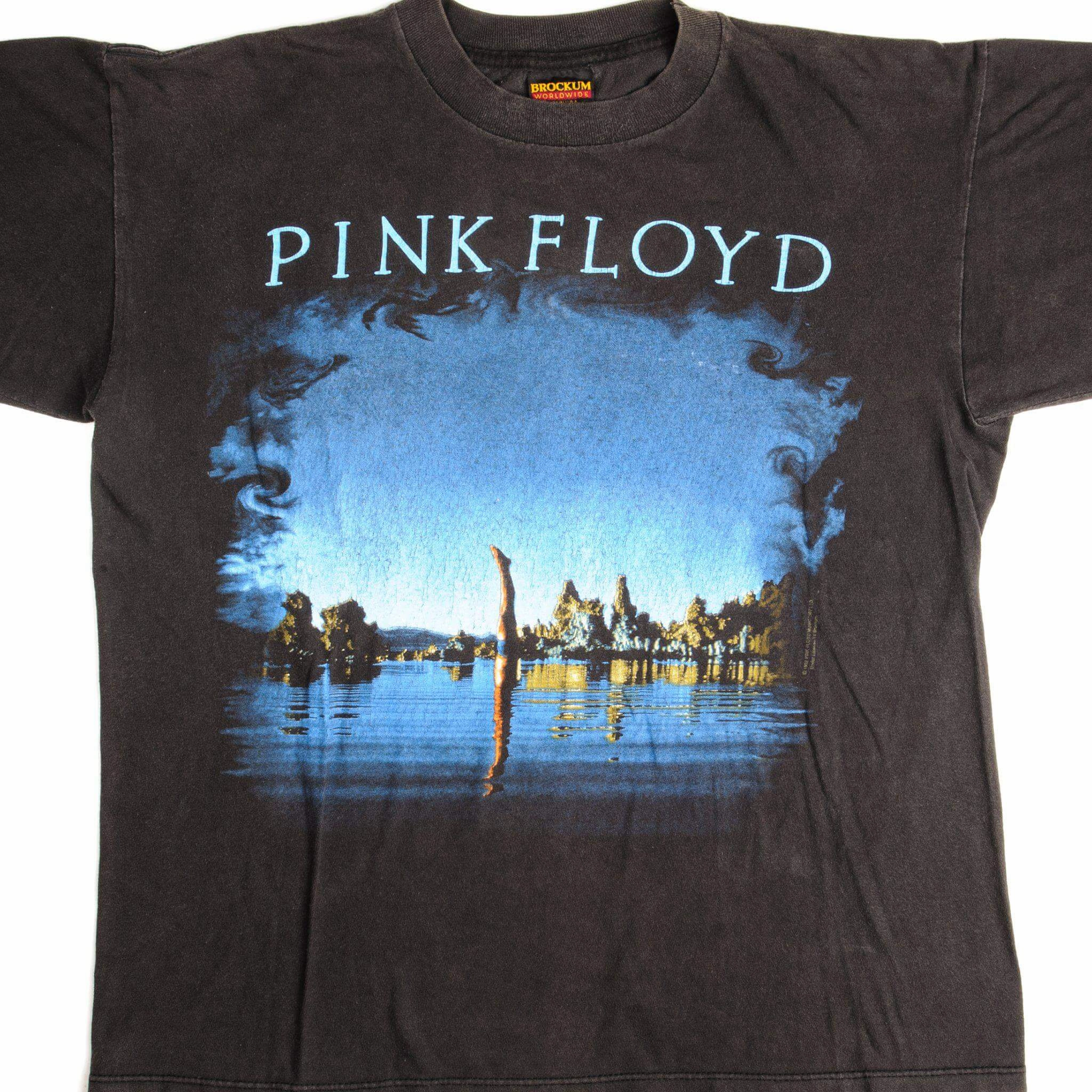 VINTAGE PINK FLOYD TEE SHIRT 1992 SIZE LARGE MADE IN USA Comfy Layer Essential Piece
