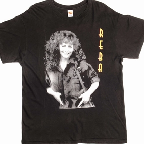 VINTAGE REBA MCENTIRE TEE SHIRT 1992 SIZE LARGE MADE IN USA Anti Odor Treatment